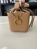 BLOCK36:BORSA A SECCHIELLO IN COLOR CAMMELLO CON DETT:ORO