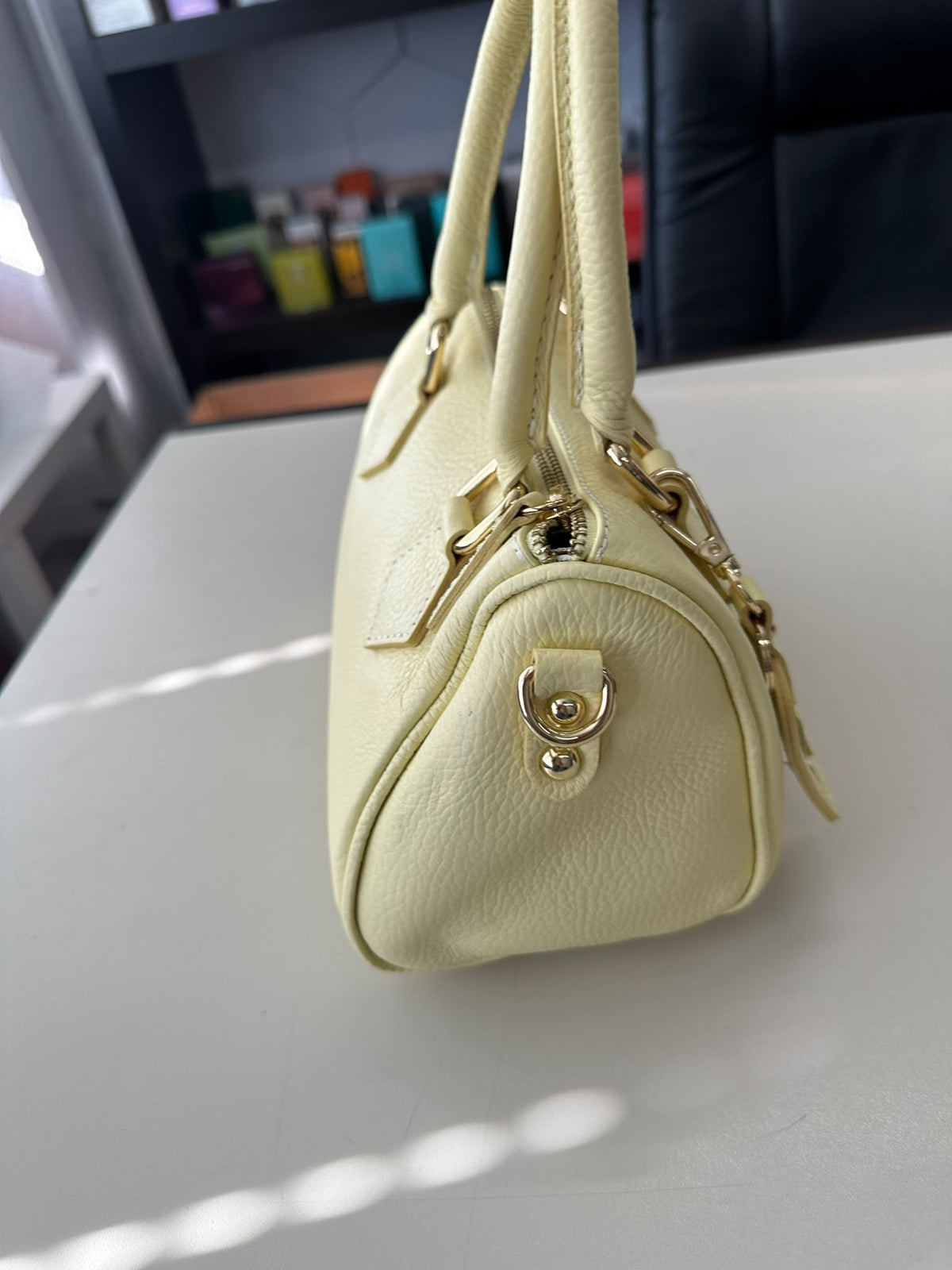 BLOCK36:BORSA BAULETTO IN PELLE COLOR GIALLA PASTELLO