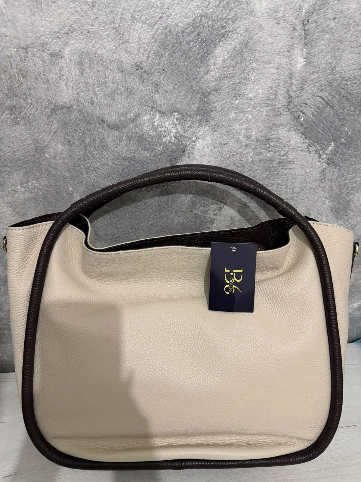 BLOCK36:BORSA AURA A MANO