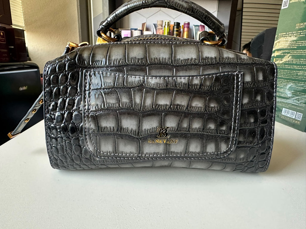 BLOCK36:BORSA A MANO CON DETTAGLI DORATI E CERNIERA SUL RETRO