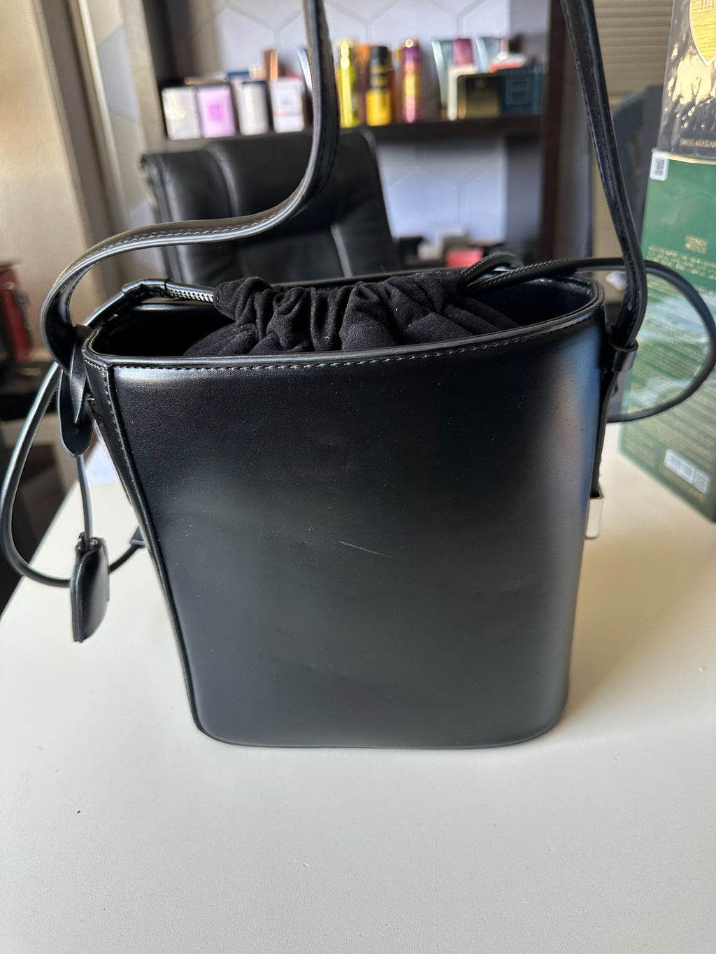 BLOCK36:BORSA A SECCHIELLO NERA
