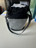 BLOCK36:BORSA A SECCHIELLO NERA CON BRILLANTINI
